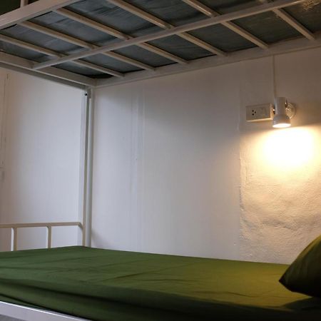 Mint Hostel Бангкок Екстер'єр фото