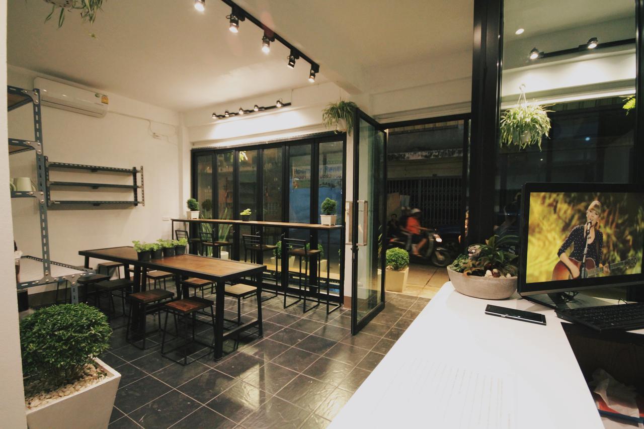 Mint Hostel Бангкок Екстер'єр фото