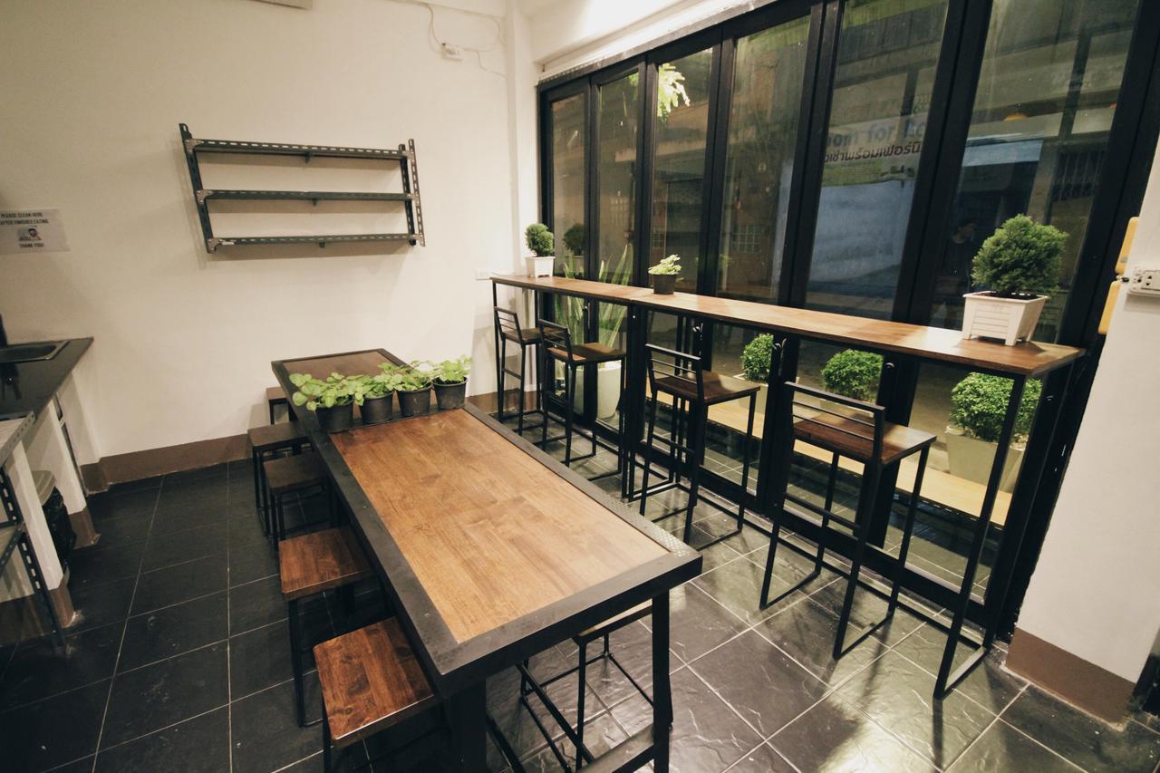 Mint Hostel Бангкок Екстер'єр фото